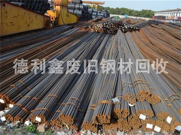 7453646.jpg 7453646.jpg